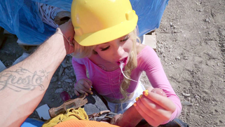 Kinky nymph Kenzie Reeves explores her guys cock in a pov sex movie