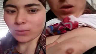 Muslim girl tests new smartphone camera showing tits and pussy