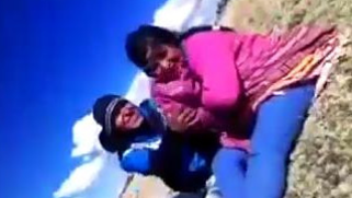 Missionary porn video of guy fucking girlfriend under the open sky