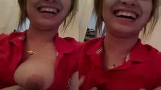 Slutty XXX girl sees nothing wrong in baring big boob on camera