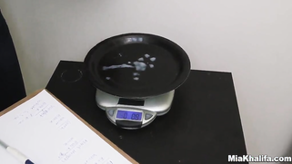 Nerdy Arab wench in hijab has to extract men's XXX fluid using hands | XXX Video on AllSex.XXX