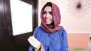 Latin landlord finds Arab coed in hijab who pays with sex for staying | XXX Video on AllSex.XXX