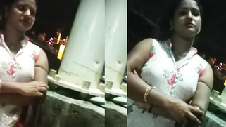 Real indiam XXX sex! Desi local randi rate on street