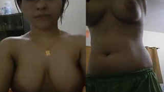 Lovely Paki woman with impressive XXX boobs records selfie for lover