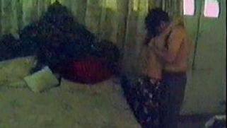 Amateur video of Pakistani couple having nice XXX chudai in hotel room