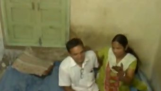 Man realizes that Indian lover's pussy should be licked before sex