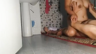 Chubby Desi housewife actively rides lover's XXX prick in bathroom | XXX Video on AllSex.XXX