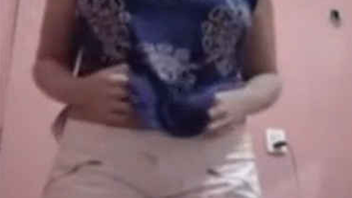 So it's time for Indian girl to take T-shirt off and allow XXX tits hang