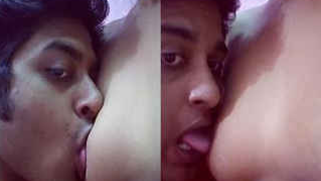 Desi seductress didn't lose XXX charm growing old so guy lick boobs