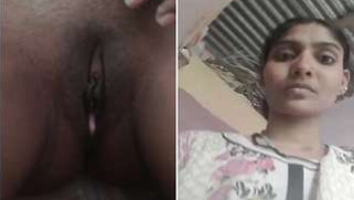 Cameraman chooses to film shaved XXX slit of Desi acquainted close-up