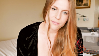 Natural mom Xev Bellringer with nude tummy talks to her obedient hubby | XXX Video on AllSex.XXX