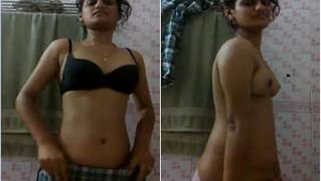 Obscene teen Desi gets naked to air her XXX charms in the bathroom