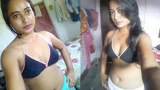 Desi female shows off her XXX titties and masturbates sex opening