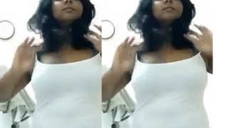 Young Indian woman exposes her full XXX titties in the sex show