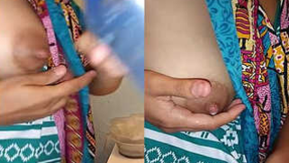 Indian wife exposes and milks her XXX boobies in a sex video blog