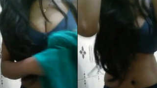 Huge XXX boobies are taken out on amateur camera by a sex Indian girl