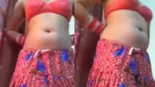 Slim XXX body of Indian is exposed on sex camera in the bedroom