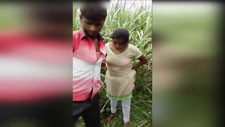 Amateur Desi girl has spontaneous XXX quickie with boy in the field | XXX Video on AllSex.XXX