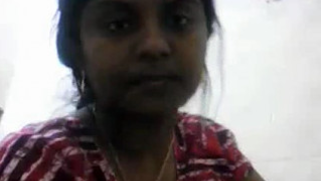 Pretty Desi aunty whips out her natural XXX melons in the bathroom