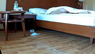 Eccentric Desi wife accidentally flashes hotel worker her XXX booty