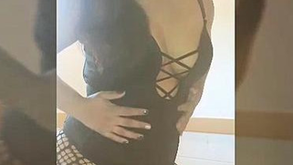 Hot Desi camgirl seductively poses being dressed in XXX lingerie