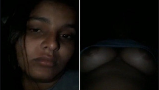 Beautiful Desi gal instead of sleeping sends BF provocative XXX video