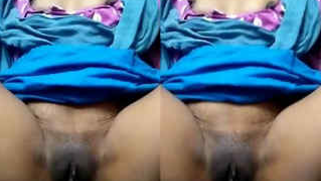 Persistent Desi man convinces girlfriend to show sexy XXX parts on camera