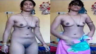 Desi takes her natural XXX boobs out as well as sex opening between legs