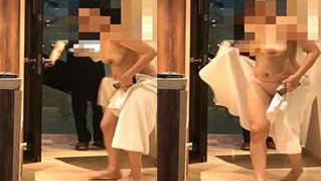 Young man comes to the hotel room and sees XXX parts of sex Indian woman