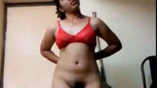 Good-looking XXX Indian girl takes off clothes to prove that she is a sex goddess