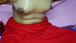 Small-tittied Desi bitch wishes a sex partner to come for XXX penetration