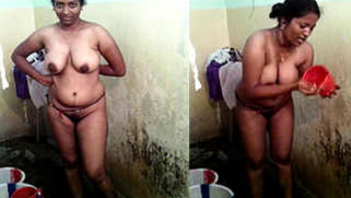 Sultry Desi MILF with big XXX tits prepares for sex by washing body