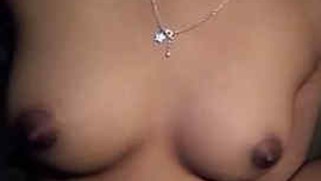 Indian XXX minx sneaks in bathroom to film special sex clip for BF