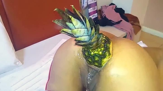 Indian slutty wife gets fucking her ass with a huge pineapple - XXX SEX