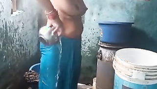 Hot Desi52 video of my aunty taking a shower and she has got a humongous boobs | XXX Video on AllSex.XXX