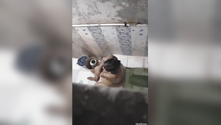 Desi52 mature aunty bathing and flashes tits pervert dewar record | XXX Video on AllSex.XXX