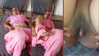 Mms scandal of Bengaluru mature aunty enjoying sex in the XXX barn | XXX Video on AllSex.XXX