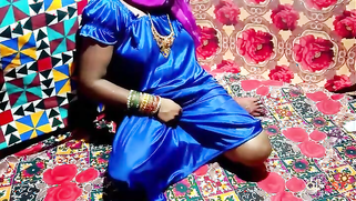 Modest Desi village wife showing off her pussy! | XXX Video on AllSex.XXX