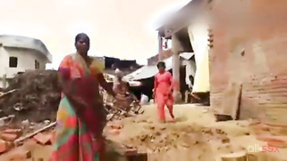 No sex but hot XXX boobs flashing from scandalous Paki stepsister | XXX Video on AllSex.XXX