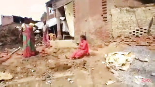 No sex but hot XXX boobs flashing from scandalous Paki stepsister | XXX Video on AllSex.XXX