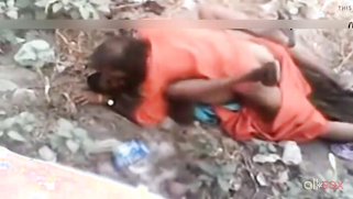 Voyeurs record Paki stepdad having sex with XXX babe on the ground | XXX Video on AllSex.XXX