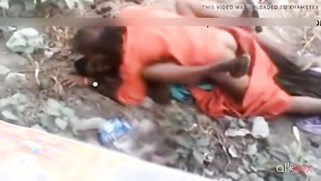 Voyeurs record Paki stepdad having sex with XXX babe on the ground | XXX Video on AllSex.XXX