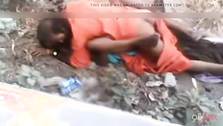 Voyeurs record Paki stepdad having sex with XXX babe on the ground | XXX Video on AllSex.XXX