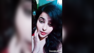 Stunning Paki XXX girl shows perky tits and sex-hungry bald pussy | XXX Video on AllSex.XXX