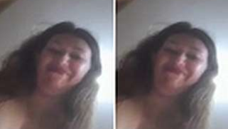 Lecherous XXX wife reveals her nude Paki body dancing for sex show