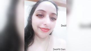 Amateur Paki wife demonstrates XXX nipples and twat for sex show | XXX Video on AllSex.XXX