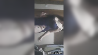 XXX hottie teases with sex-hungry body dancing to the Paki music | XXX Video on AllSex.XXX