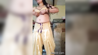 Paki guy gets ready for sex making XXX video of the babe's nudity | XXX Video on AllSex.XXX