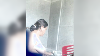 Voyeur installs XXX cam to peep on Paki auntie washing before sex | XXX Video on AllSex.XXX