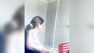 Voyeur installs XXX cam to peep on Paki auntie washing before sex | XXX Video on AllSex.XXX